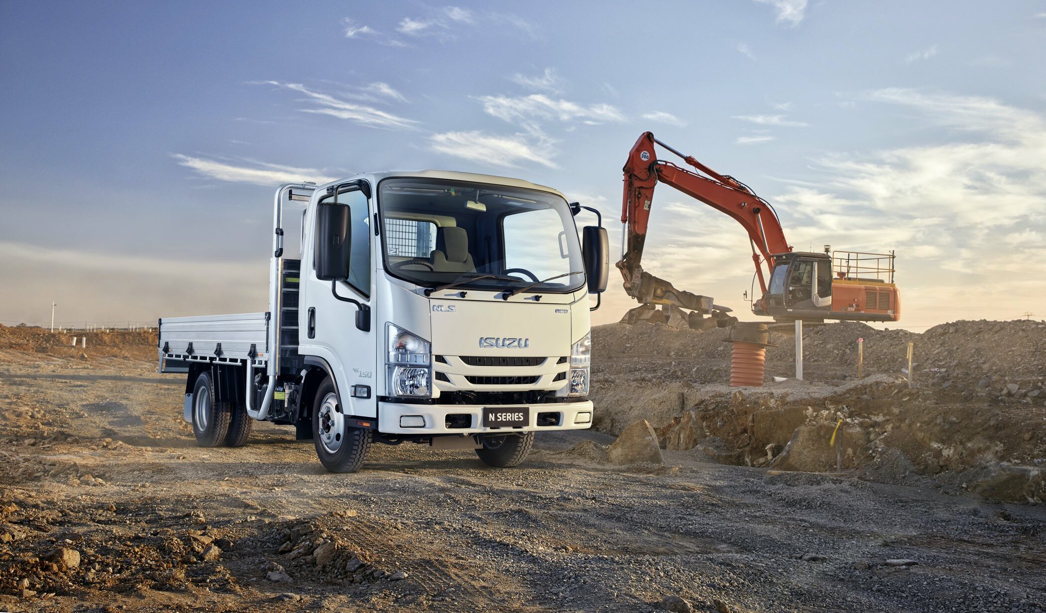 isuzu on road