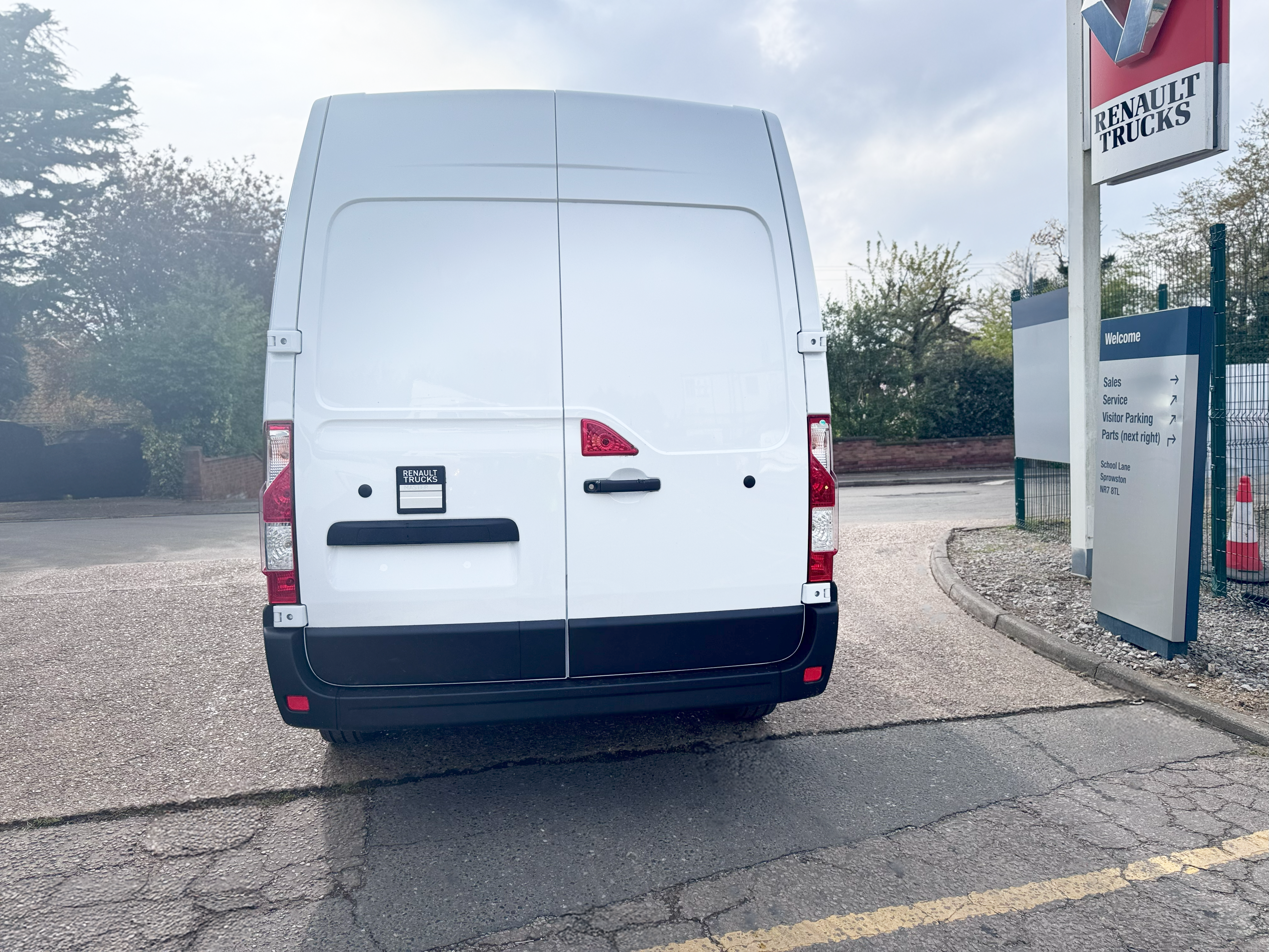 2024 Renault Master L2H2 panel van rear view with closed doors – durable and secure diesel van for sale in Norfolk.