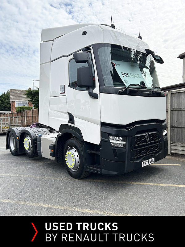 Front three-quarter view of a Renault Trucks T480 6x2 used tractor unit available from Norfolk Truck & Van.