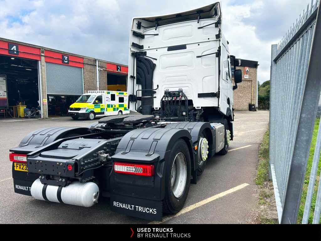 Rear view of 2023 Renault Trucks T480 6x2 tractor unit
