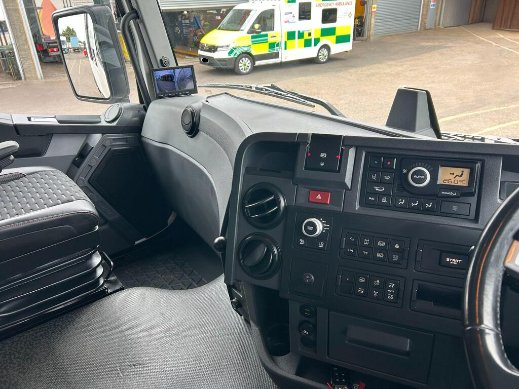 Renault Trucks T480 dashboard, passenger seat and cab interior